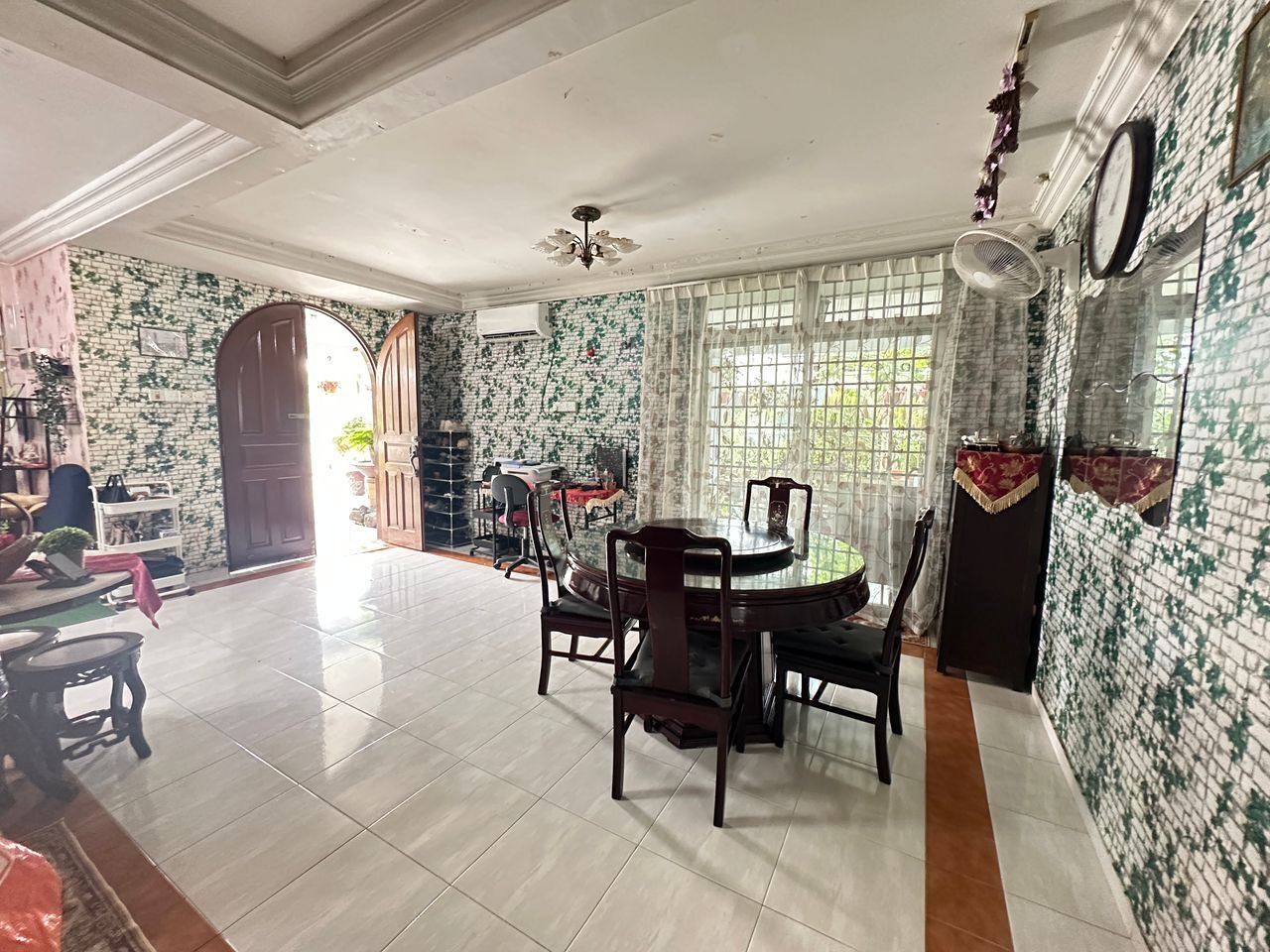 kempas888-6 Taman Bukit Kempas / Double Storey Semi-D 40×100 / Below Market Price