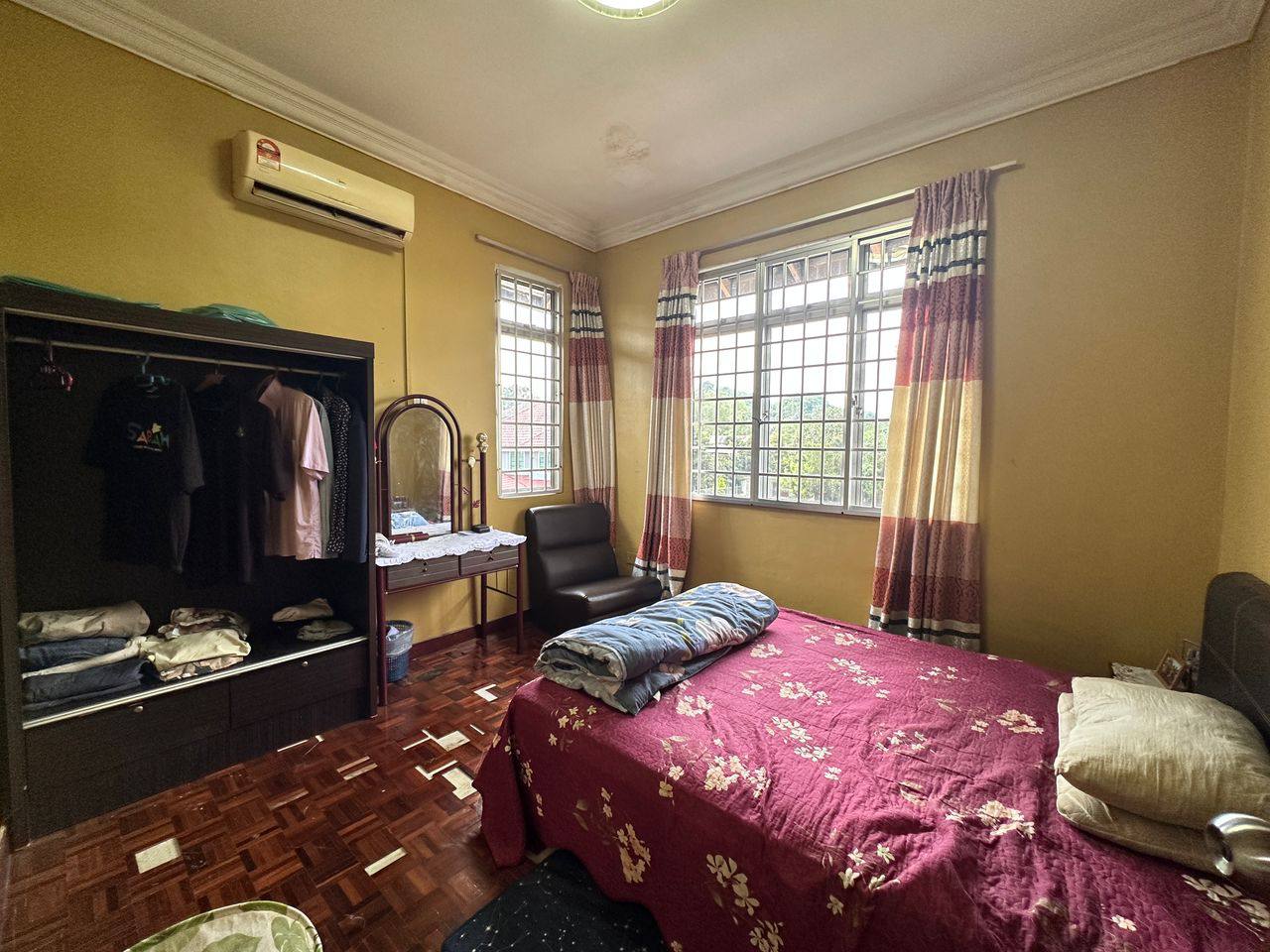 kempas888-7 Taman Bukit Kempas / Double Storey Semi-D 40×100 / Below Market Price