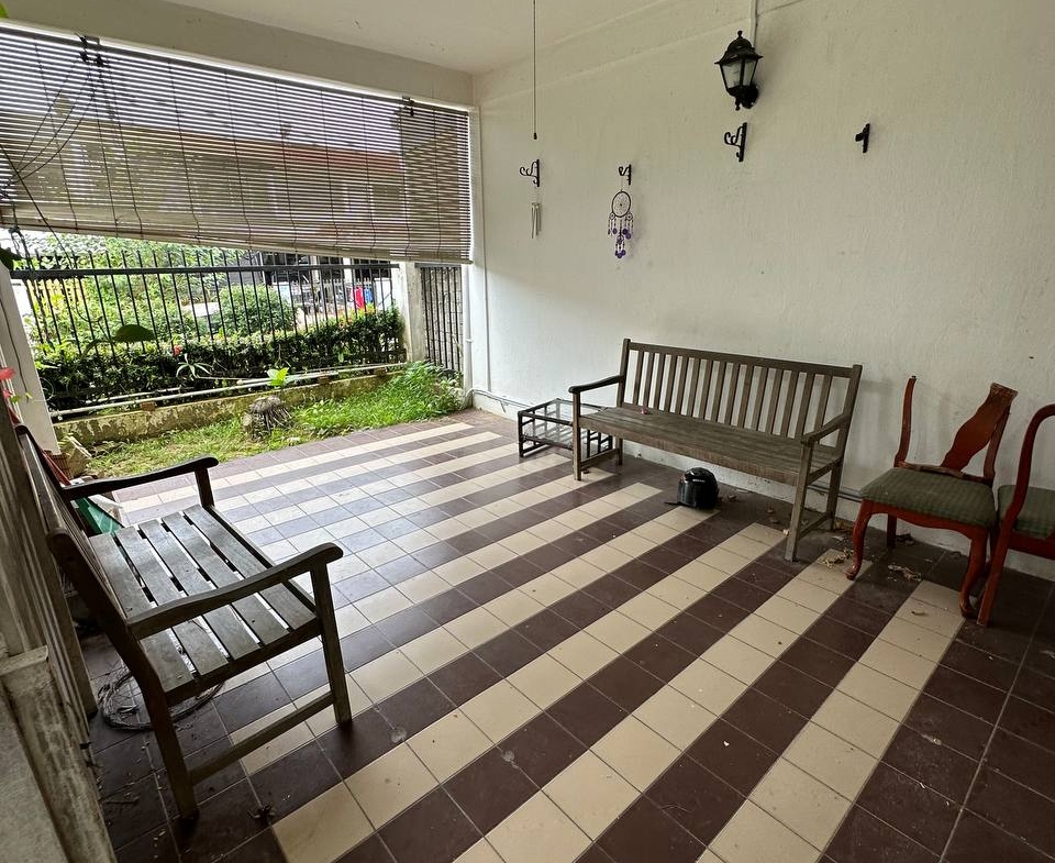 Taman Harapan, Kobusak Double Storey Semi D, Penampang For Sale