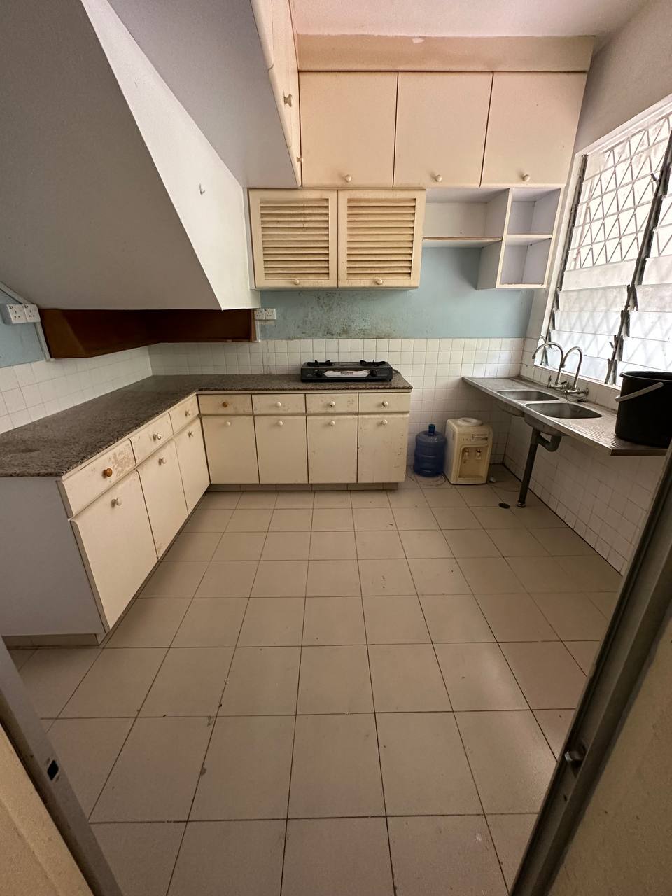 Taman Harapan, Kobusak Double Storey Semi D, Penampang For Sale