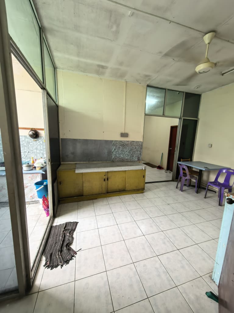 Inanam Jaya Usaha Light Industrial Double storey Shop lot Lorong Layang-layang