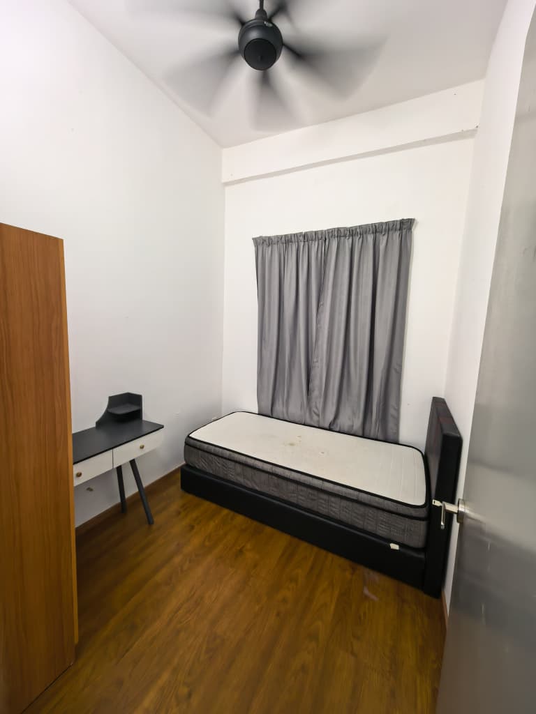 WhatsApp Image 2026-09-21 at 09.02.36 1Borneo 1Sulaman Platinum Condo For Rent