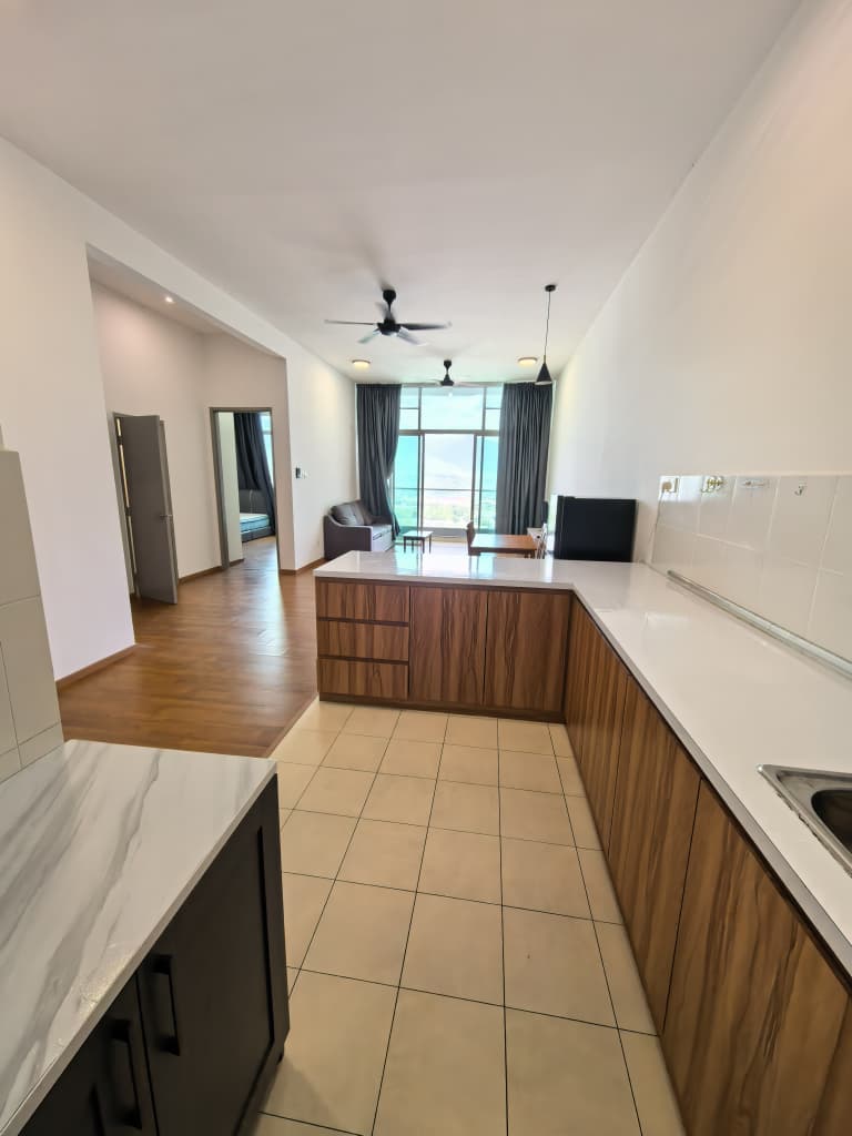 WhatsApp Image 2026-09-21 at 09.02.39 (1) 1Borneo 1Sulaman Platinum Condo For Rent