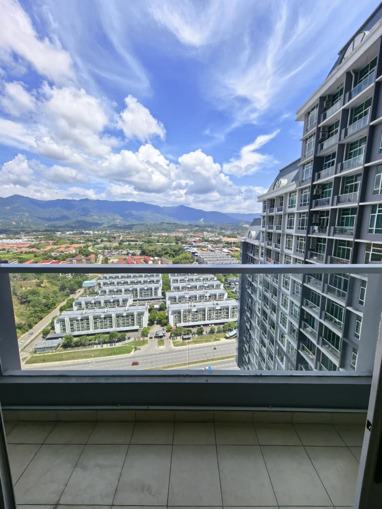 WhatsApp Image 2026-09-21 at 09.02.43 (2) 1Borneo 1Sulaman Platinum Condo For Rent