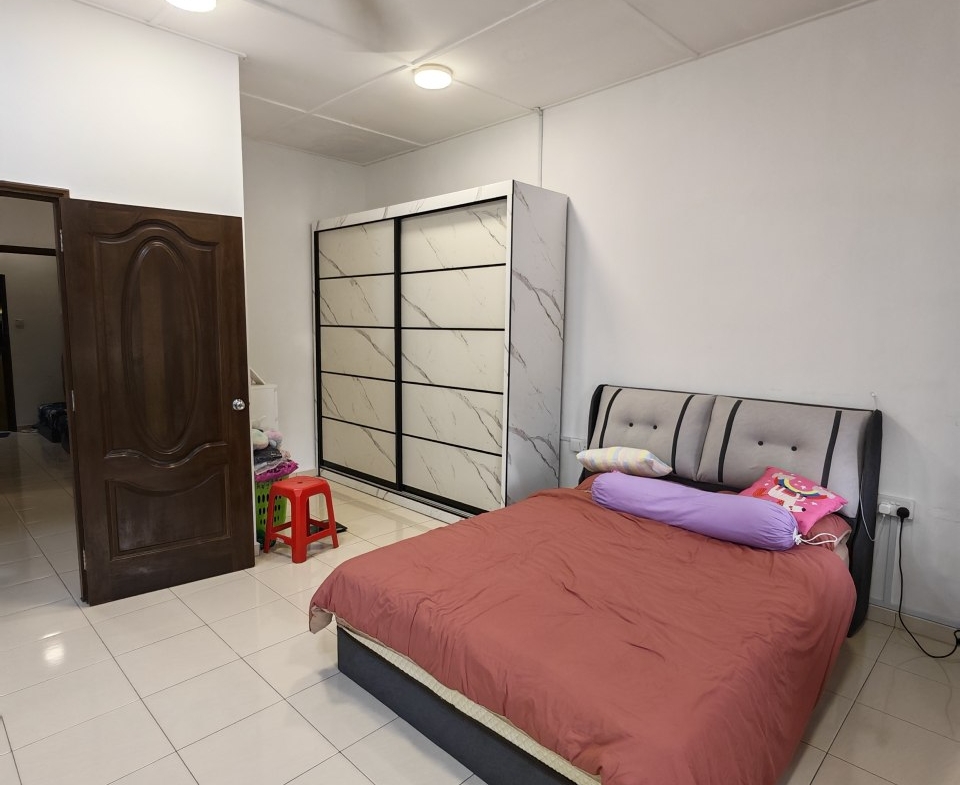 Taman Indahpura Kulai / Jalan Kemboja / Unblock View / 2 Storey Terrace