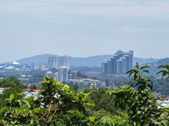 KK Talipok Tuaran (999yrs) Overlooking KK Vacant Land PL20acs