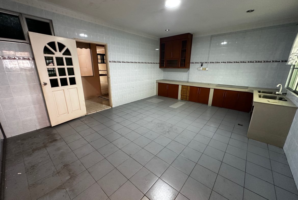 Taman Bukit Sepanggar, 2-Storey House, Unfurnished, KKIP, Sulaman, UMS