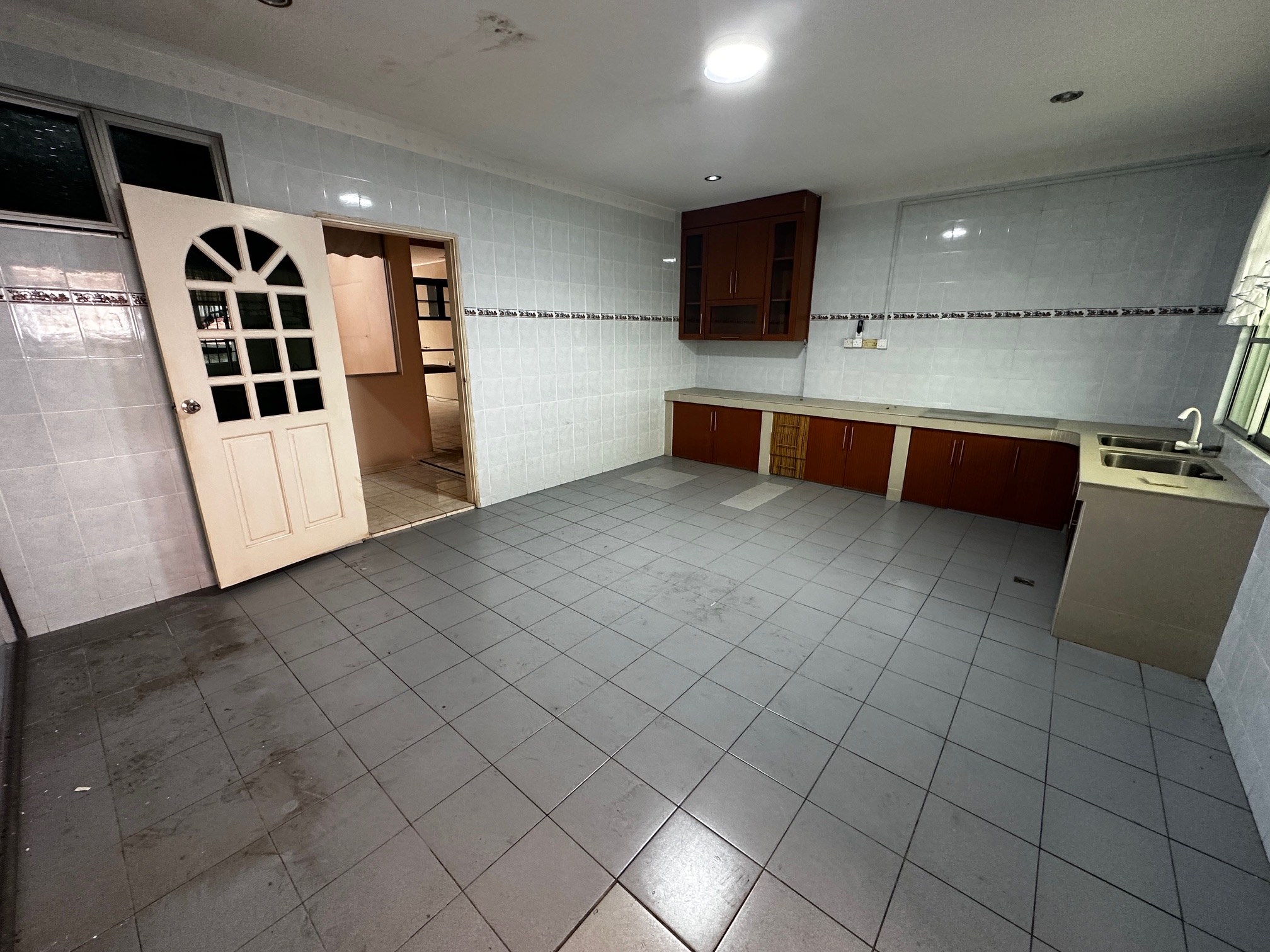 Taman Bukit Sepanggar, 2-Storey House, Unfurnished, KKIP, Sulaman, UMS