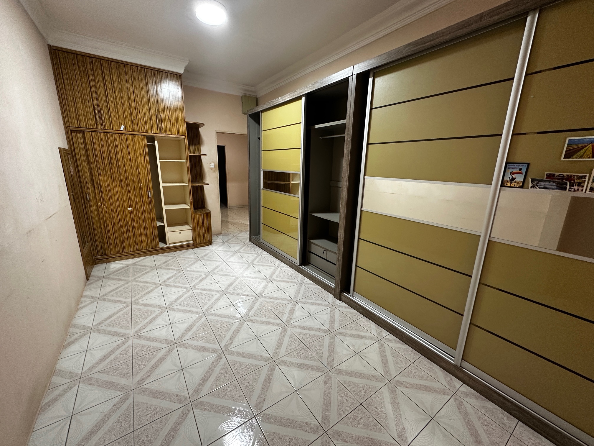 Taman Bukit Sepanggar, 2-Storey House, Unfurnished, KKIP, Sulaman, UMS