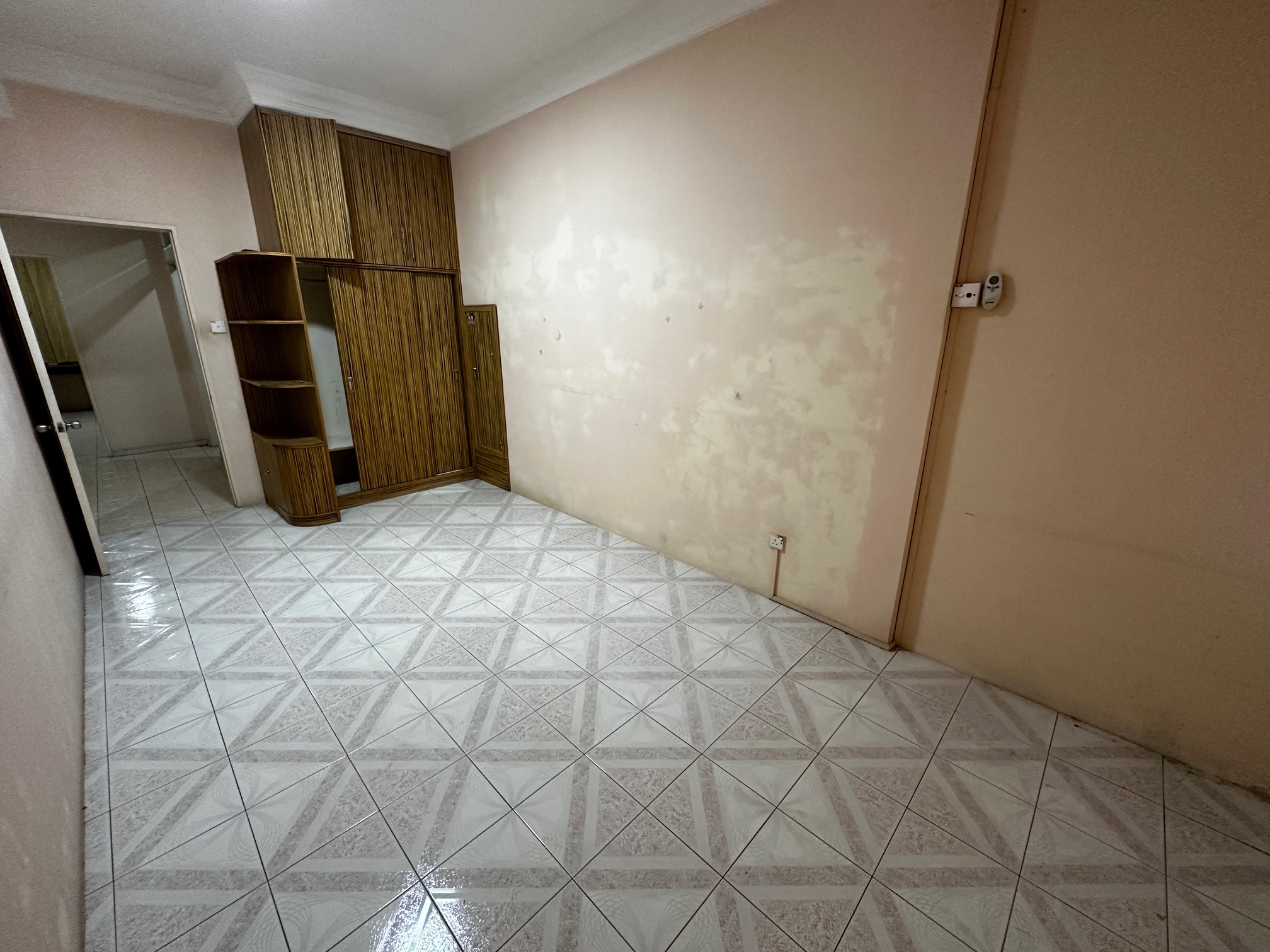Taman Bukit Sepanggar, 2-Storey House, Unfurnished, KKIP, Sulaman, UMS
