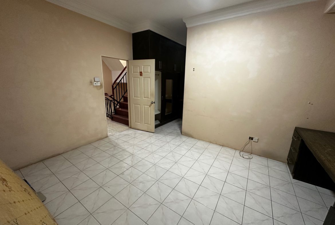 Taman Bukit Sepanggar, 2-Storey House, Unfurnished, KKIP, Sulaman, UMS