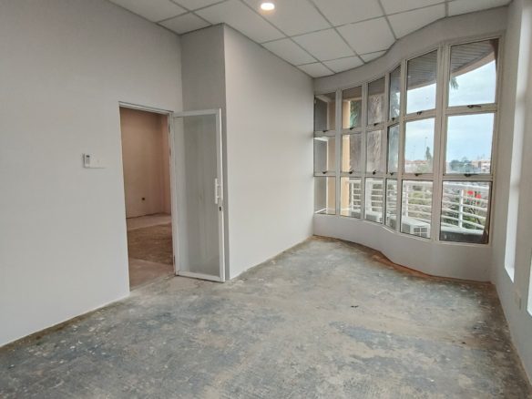 Hilltop Luyang Jalan Kolam Renovated Shop Office Lot For Rent